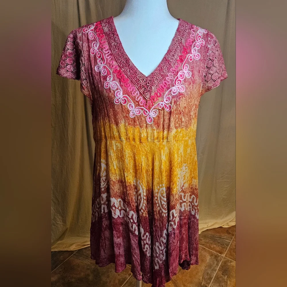 NWT Shoreline Boho Tie-dye Embroidery V-neck Dress with Lace Sleeves - Picture 1 of 12